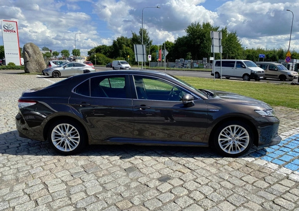 Toyota Camry cena 99850 przebieg: 159103, rok produkcji 2019 z Gołdap małe 379